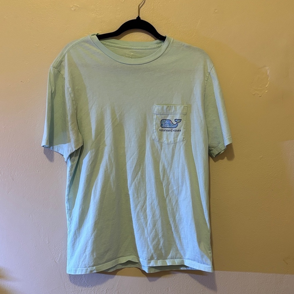 Vineyard Vines Men's Soft Blue Pocket Tee